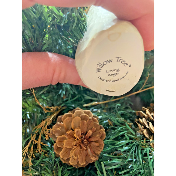 Handmade Willow Tree Angel Christmas 21" Wreath With Plaid Bow And Red Accents - Picture 8 of 11